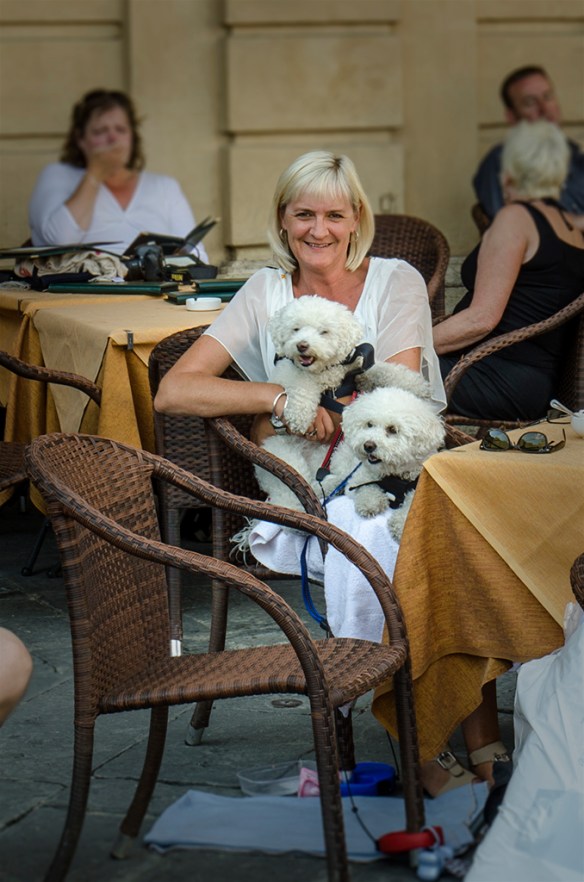 Jean and girls in the campo